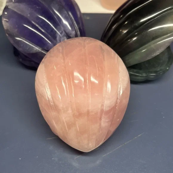 Fluorite Clamshell Carving - Picture 7 of 7